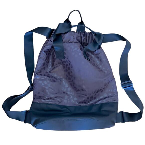 NWT Vooray Flex Cinch Backpack in Dusk Lynx - Picture 4 of 7